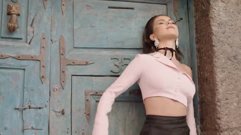 INNA - Gimme Gimme ( Official Music video)