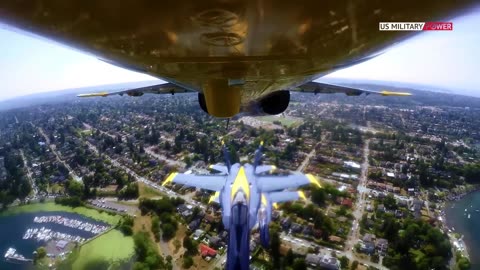 Pilot cockpit POV Unbelievable video Makes you feel like your flying [blue angels]