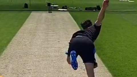George Garton Fast Bowling action in slow motion