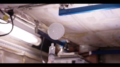4K Camera Captures Riveting Footage of Unique Fluid Behavior in Space Laboratory