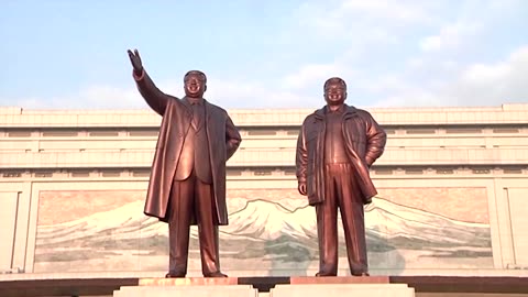N.Koreans remember late leader Kim Jong Il