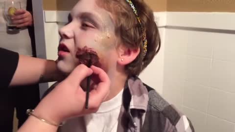 Walking Dead - Makeup by Beca - Daniel getting ready.