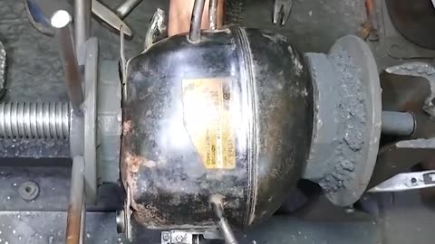 Fixing a fridge compressor