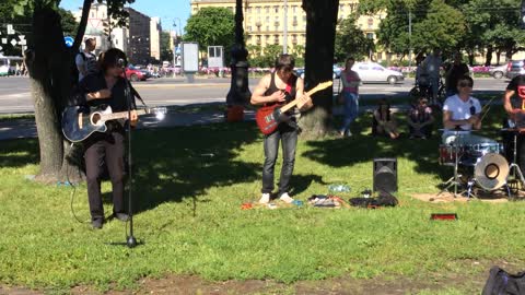 Song of Viktor Tsoi and groups "Cinema" live in memory