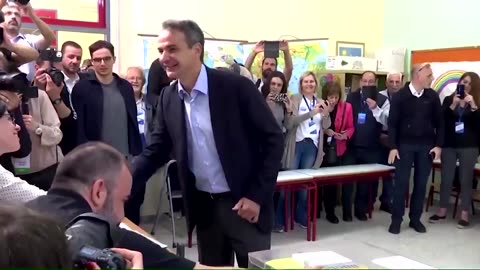 Greece’s election rivals cast their votes