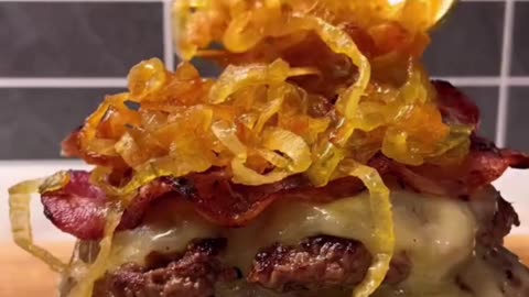 SPICY SMASH BURGER #SMASHBURGER #FOOD #BURGER#COOKING #RECIPE