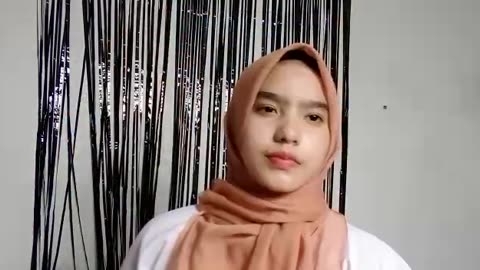 Blindfold Hijab Challenge