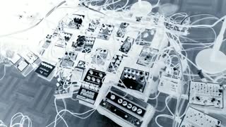 MGE 2020 #14 Dual Layer Experimental Guitar Synth Gate Triggered Sequenced Dronescape
