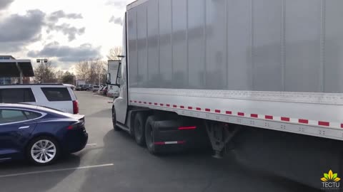 Tesla Semi Truck Spotted on Streets - SemiTruck on the roads Insane Acceleration & Quick Review 2022