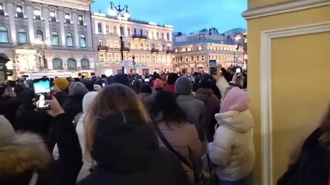 Anti-War protest in Putin's hometown St. Petersburg