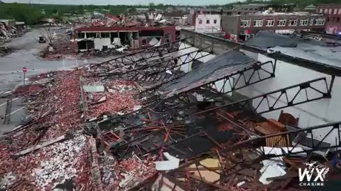 🌪️ A tornado swept away the city of Sulfer, Oklahoma.