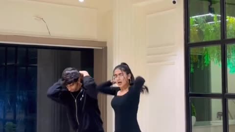 viral dance video