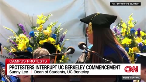 Protesters walk out of Jerry Seinfeld's commencement speech