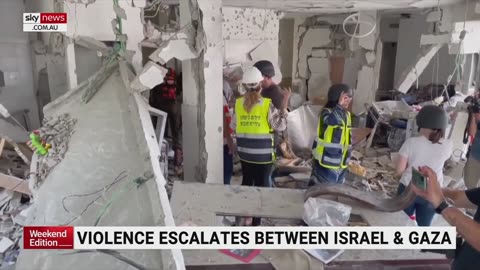 Residential areas in Gaza hit by Israeli air strikes