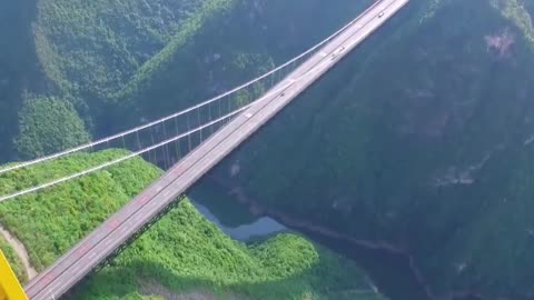 Sidu Bridge in China - Miracle of construction