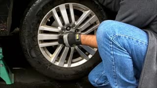 How to change a flat tire | Easy & quick