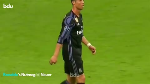 Ronaldo's Nutmeg 🆚 Neuer 👌🔥 #shorts