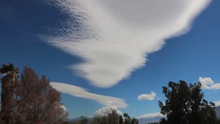 Beautiful Time-Lapse of Clouds