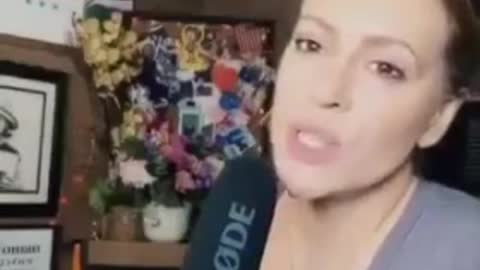 Respond to washed up actress Alyssa milano