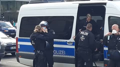 Pause Killervirus Polizei Deutschland