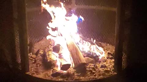 Wood fire slow motion