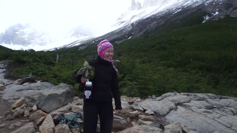 Massive Avalanche Leaves Tourists Dumbfounded