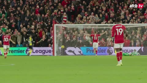 PITCHSIDE view of Solanke's HAT-TRICK at Forest Alt Angle