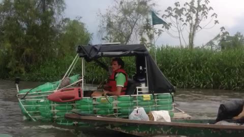 barco de botellas