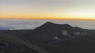 Sunset from the tallest mountain in the world, Mauna Kea in Hawaii