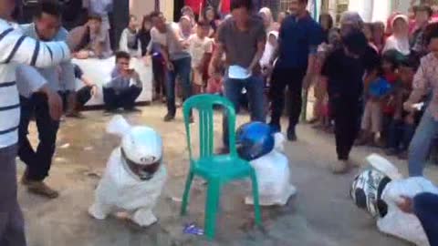The World's Most Exciting Sack Race