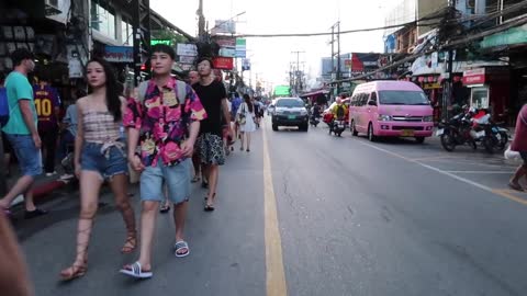 Bangkok to Patong - ❤️ 🇹🇭 👸 Thai Female Entrepreneurs 👸 🇹🇭 ❤️