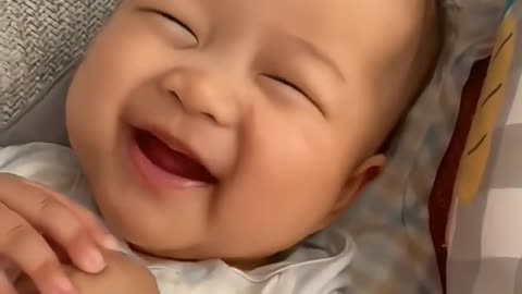 Cute baby viral video 105