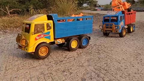 LONG TRUCKS FIT TRONTON CARS BEKO CARS MOLEN CARS POLICE CARS RACING CARS