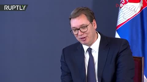 Vučić se ulizuje Putinu