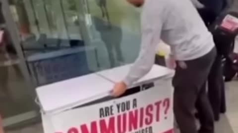 Pro-Communism Students OWNED by Cuban man in three minutes.