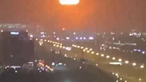 explosion entendue à travers Dubaï cette nuit