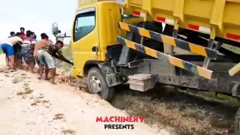Top 10 Extreme Dangerous Idiots Truck Fails Compilation 2021 ! Crazy Heavy Equipment Drive skills