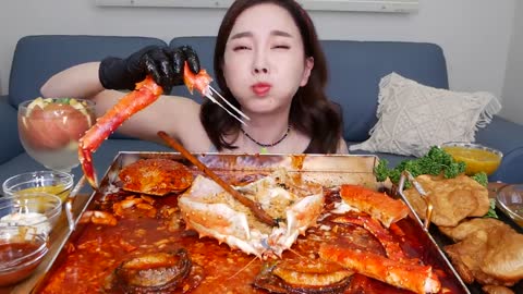 [Mukbang ASMR] Spicy🔥 Mala King Crab 🦀 Steamed Seafood Recipe & IndianSnack Puri Eatingshow Ssoyoung