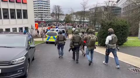 Alemania | Última hora | Ataque con cuchillo en una escuela de Wuppertal.