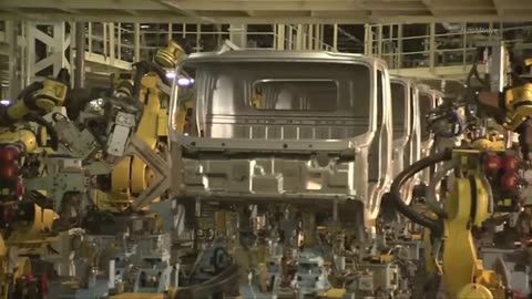 "Isuzu Truck Factory: Driving Excellence in Japanese Truck Manufacturing"