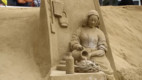 Spain's Gran Canaria, nativity scene on sand was sculpted eight talented artists