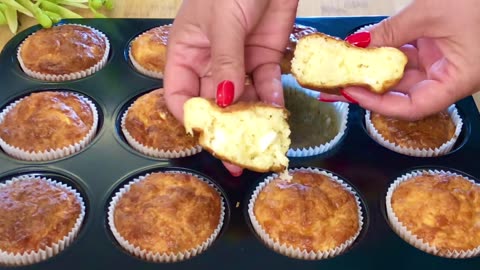 How to make easy & quick zucchini muffins