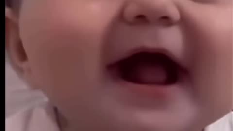 Cute babies reaction video 😂😅