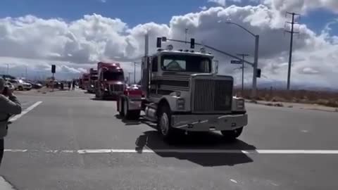 🇺🇸U.S. People's Convoy California To D.C.🇺🇸Let Freedom Ring🇺🇸💪