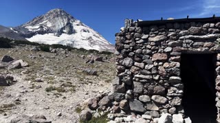 EXPLORING THE EPIC Alpine Tundra Cooper Spur Stone Shelter! | Mount Hood | Timberline | 4K | Oregon