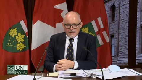 Ontario Chief Medical Officer: "I'm strongly recommending that all Ontarians ... wear a mask in indoor public settings"