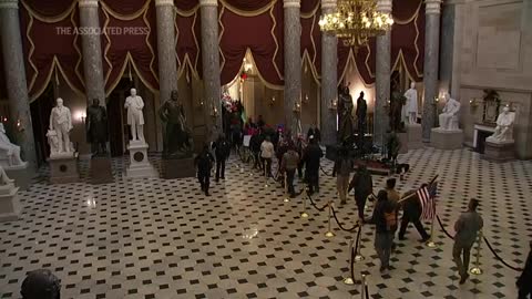 4 dead after Trump supporters storm US capitol