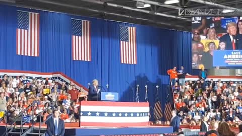 Trump Rally Warren Michigan