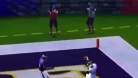 90 Yard Touchdown Pass By Aaron Rodgers To Garrett Wilson With Missed Tackle In MADDEN Is Crazy