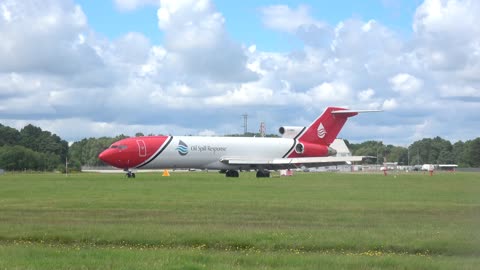 Boeing 727 short landing